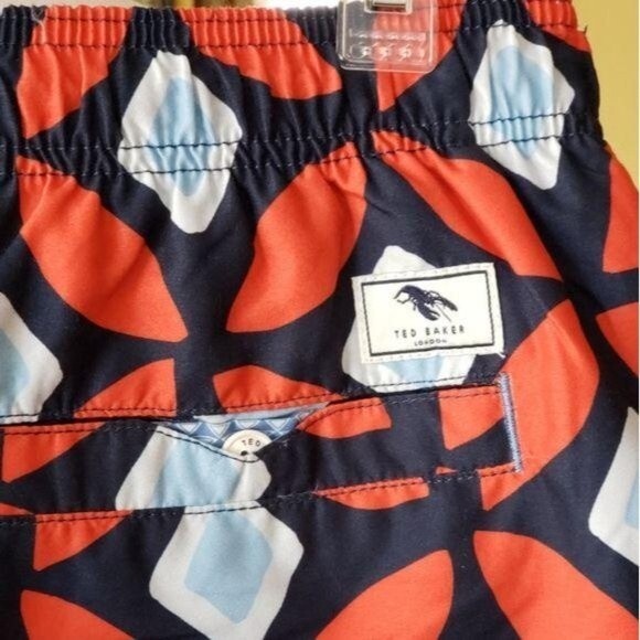Ted Baker Large Geo Print Swim Shorts Men's Size 3/Medium Navy Blue Red - Picture 4 of 11